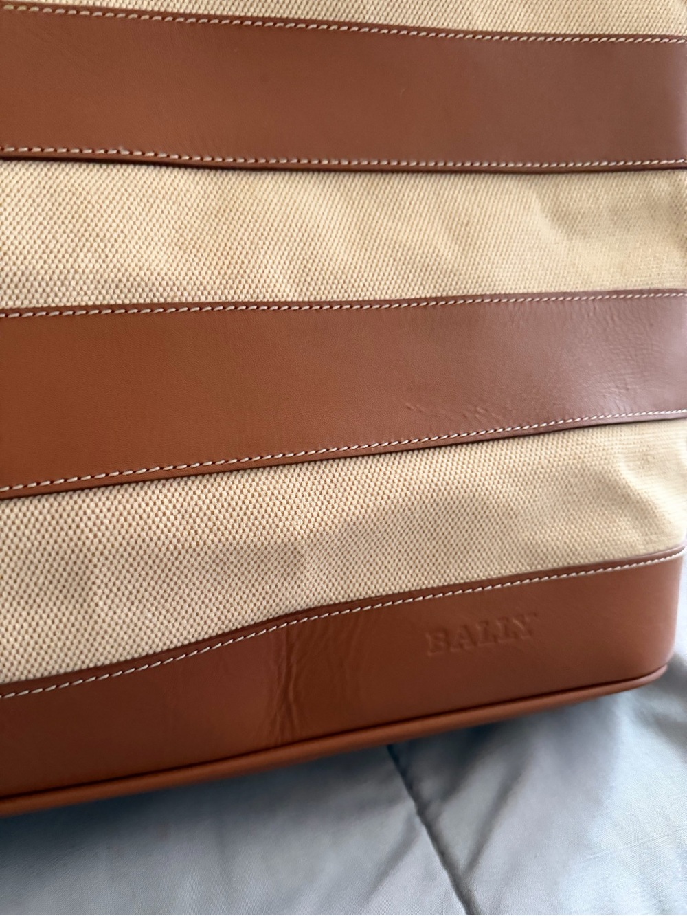 BALLY TOTE - Picture 4 of 8